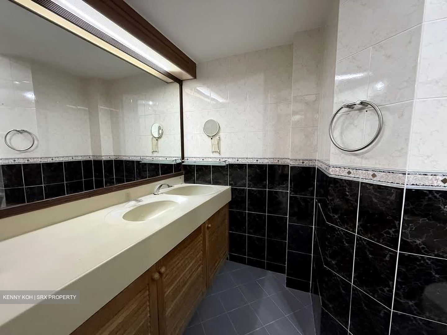 Melville Park (D18), Condominium #554924381